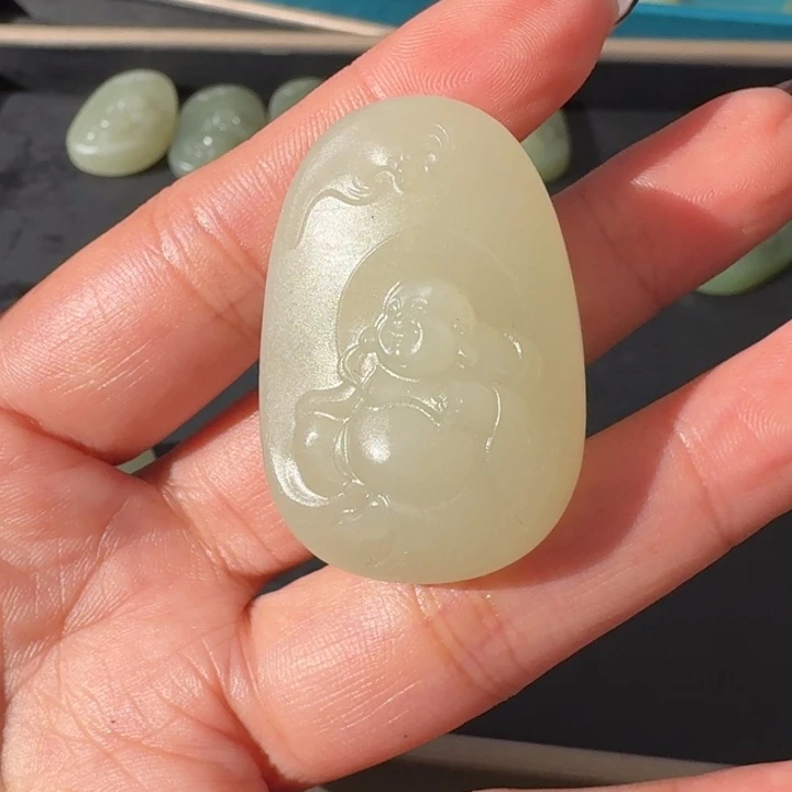 和田玉未镶嵌颈饰