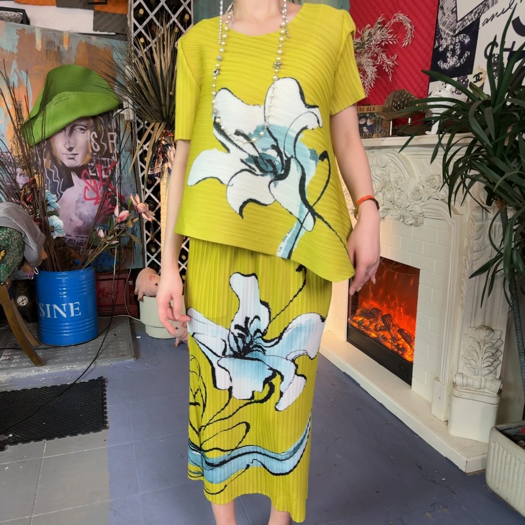 欧洲站高端2025年夏季新款宽松休闲褶皱时尚显瘦套装ZY5004