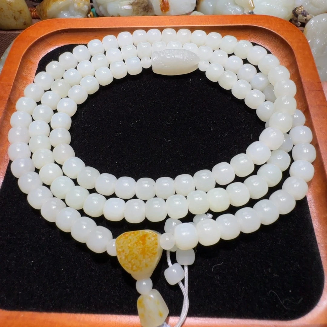 和田玉未镶嵌项链