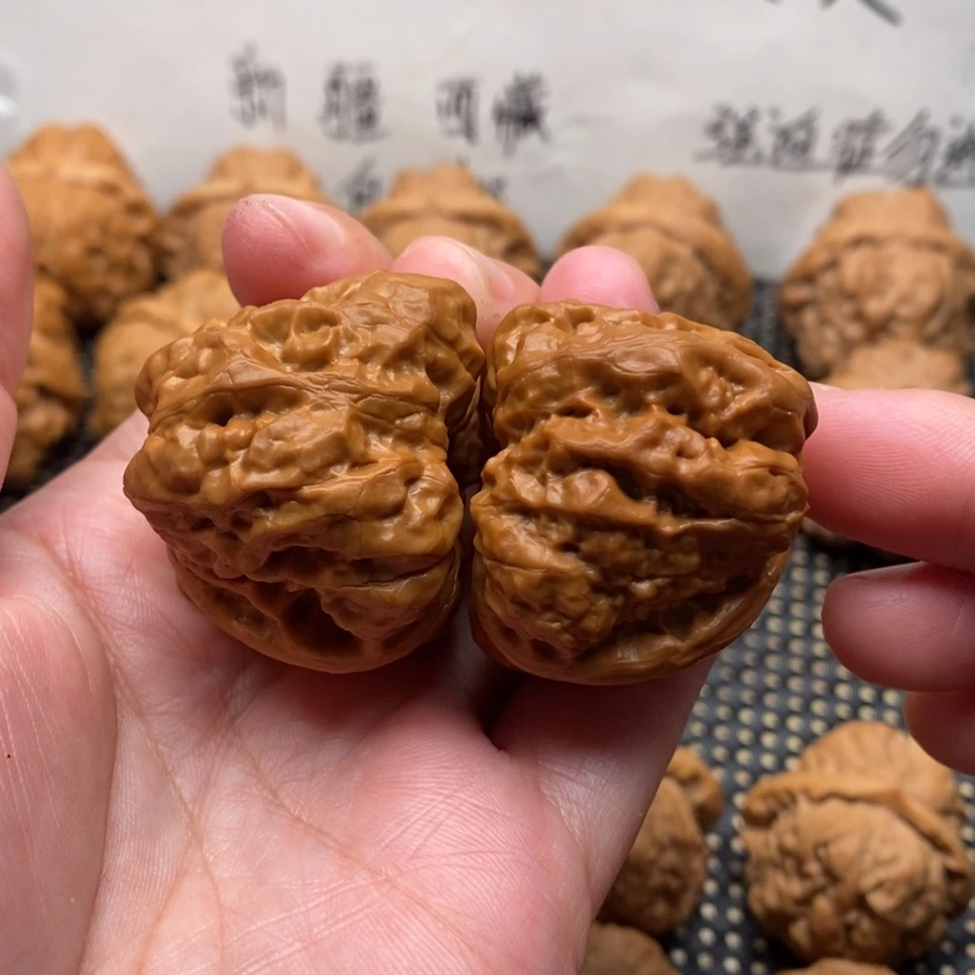 把件文玩核桃边38左右