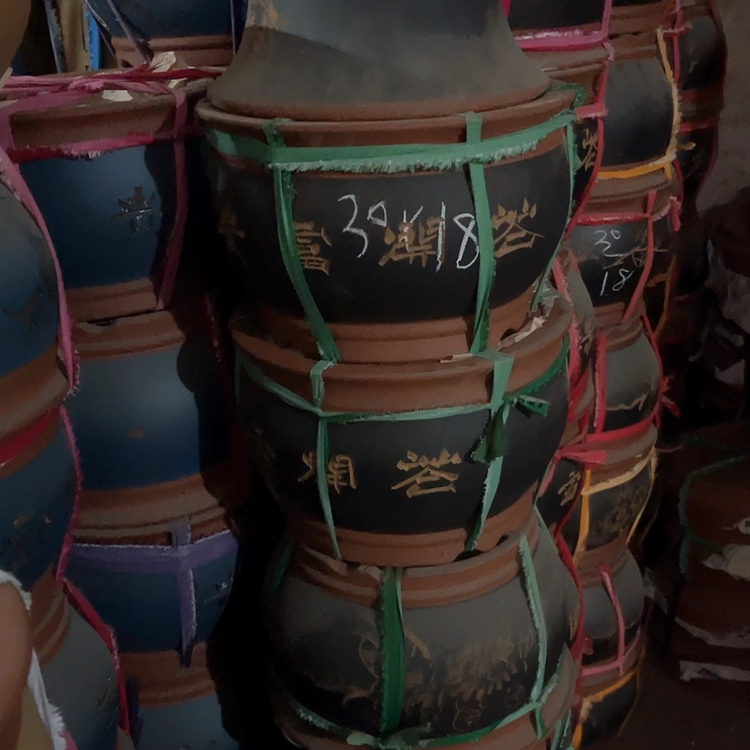 紫砂花盆金鱼缸盆一个