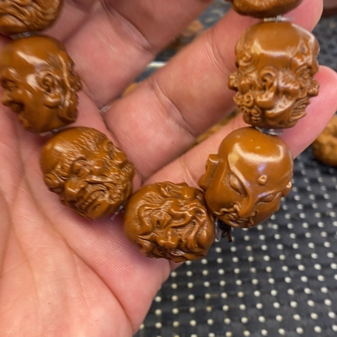 山鬼十八罗汉雕刻手串黄金树沉水核手串