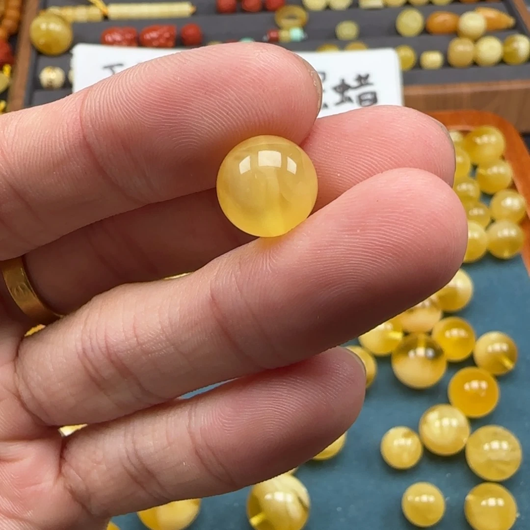 蜜蜡裸石未镶嵌天然b18