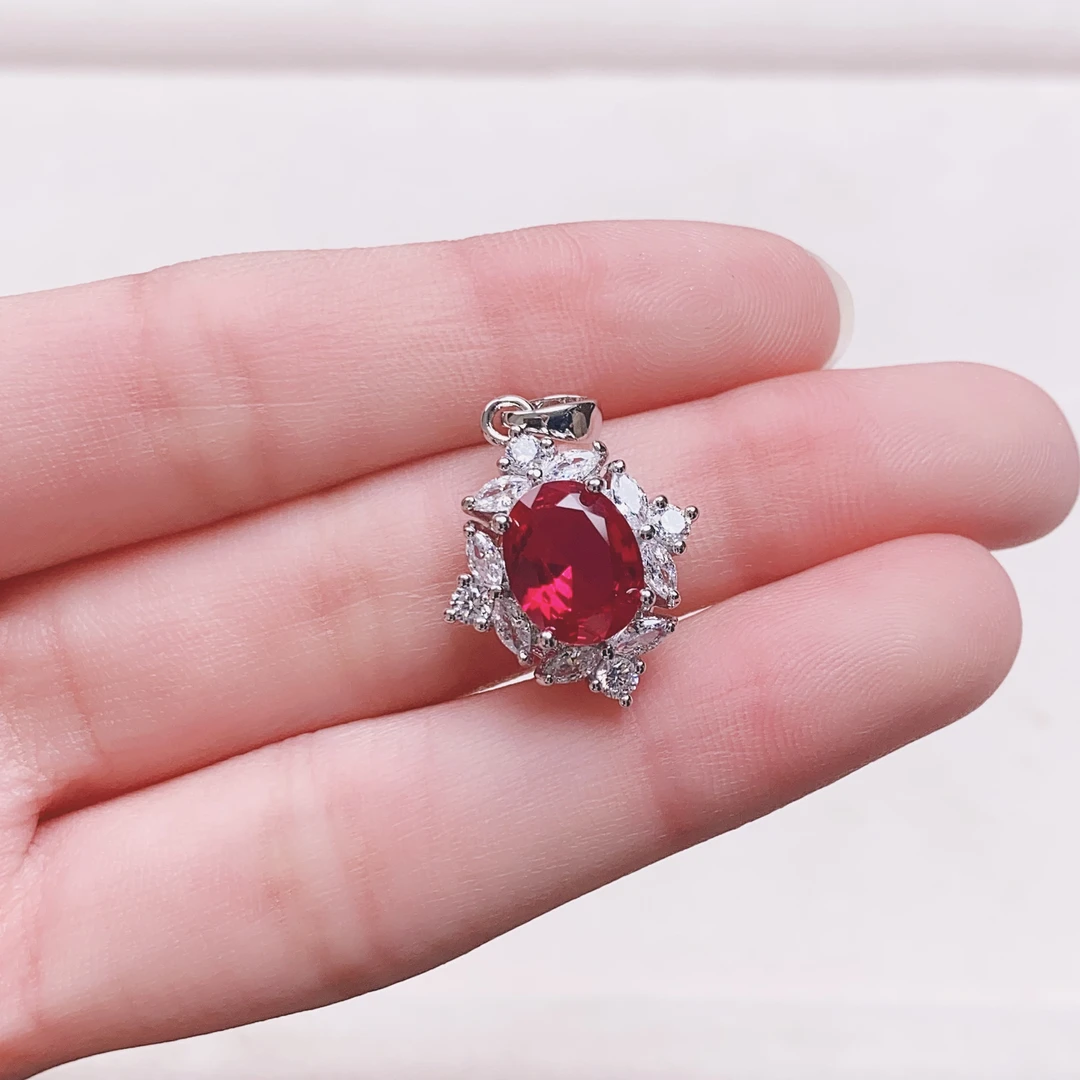 阿鲁沙典藏高奢-培育红宝石项坠配链5552