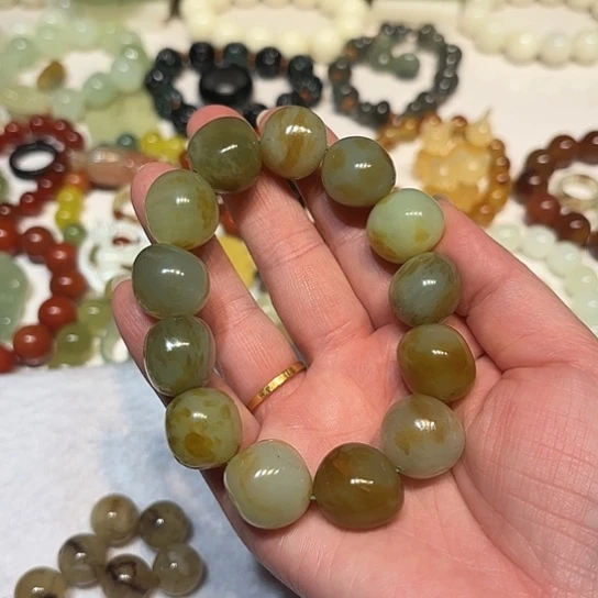 蛇纹石玉未镶嵌手串