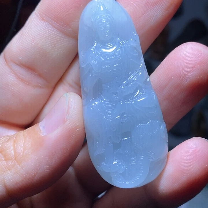 翡翠颈饰未镶嵌普贤