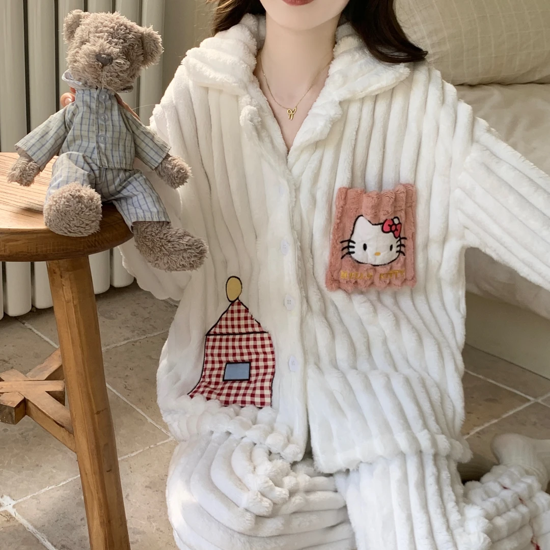 凯蒂猫睡衣秋冬款加绒加厚珊瑚绒套装开衫卡通可爱少女学生家居服