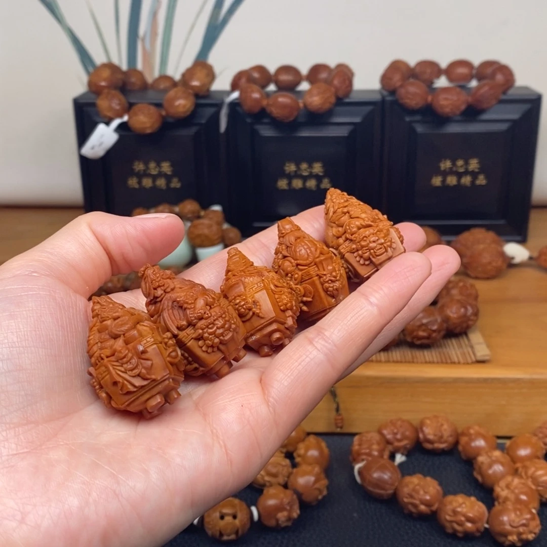 手串橄榄核曹华老师五鼎五方神兽
