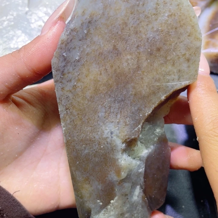 和田玉未镶嵌珠宝半成品