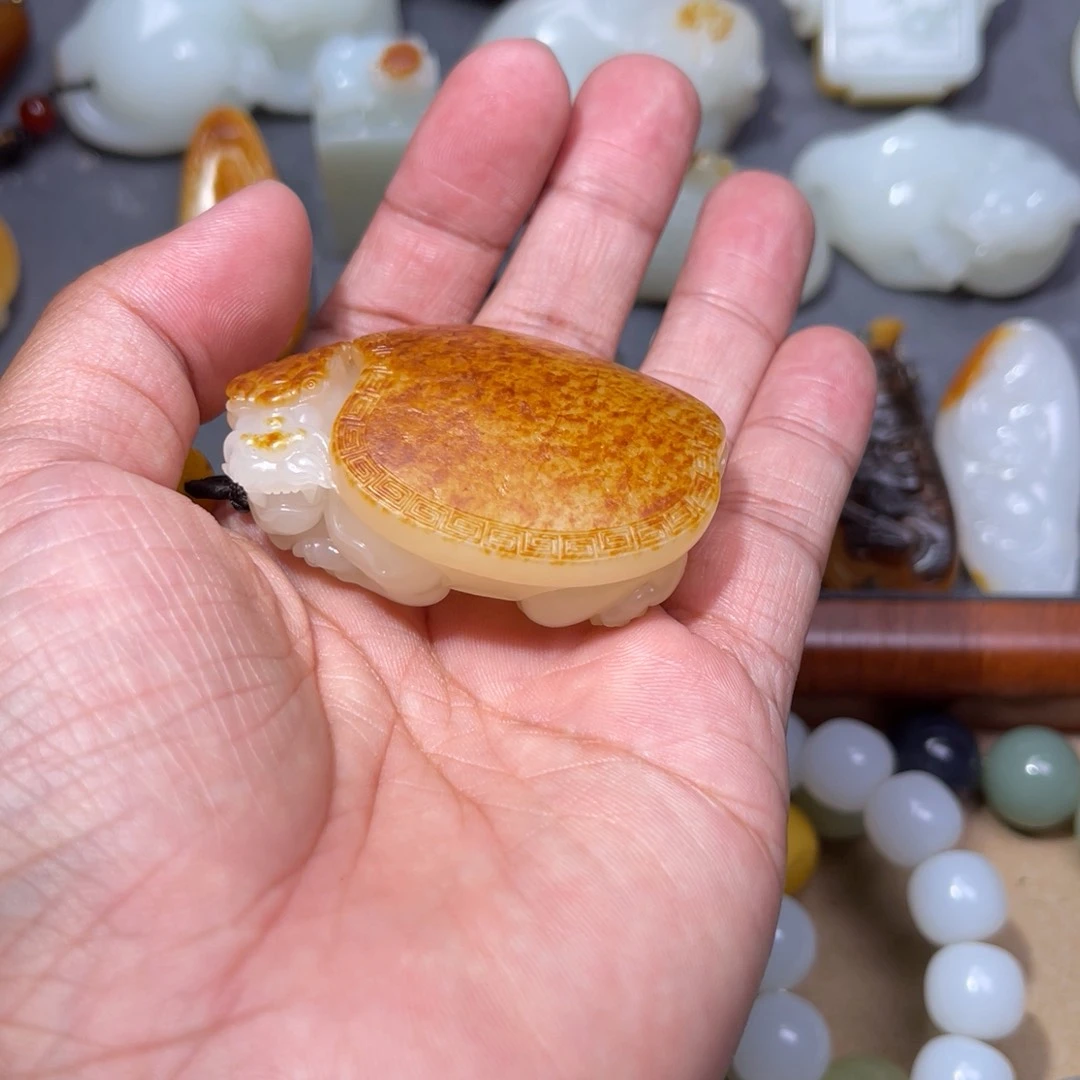 和田玉未镶嵌颈饰安****1