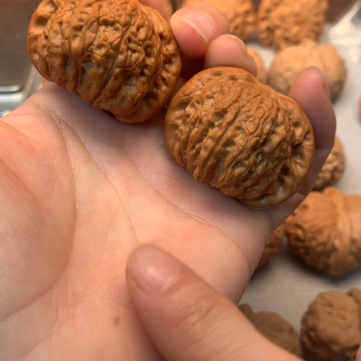 文玩核桃把件血麒麟42