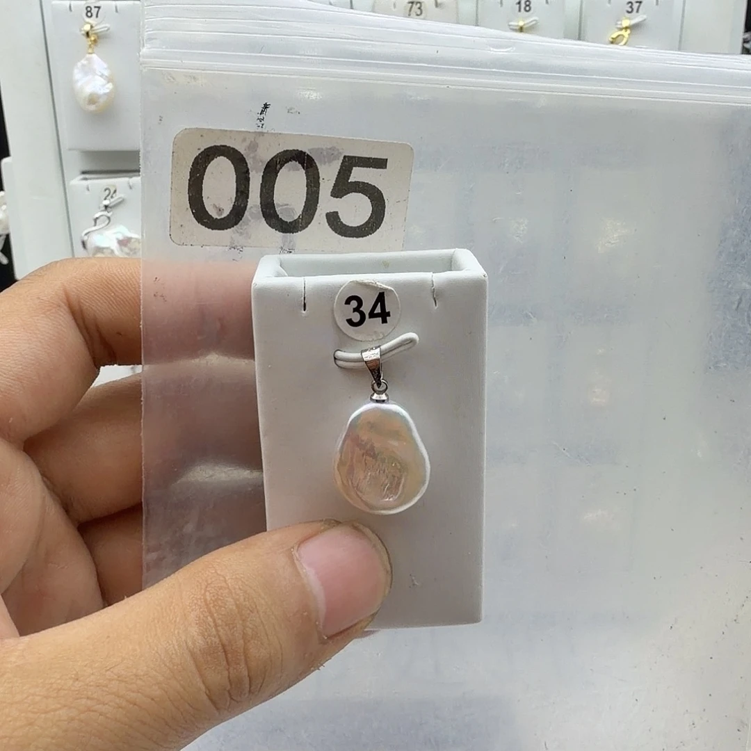 颈饰淡水珍珠合金