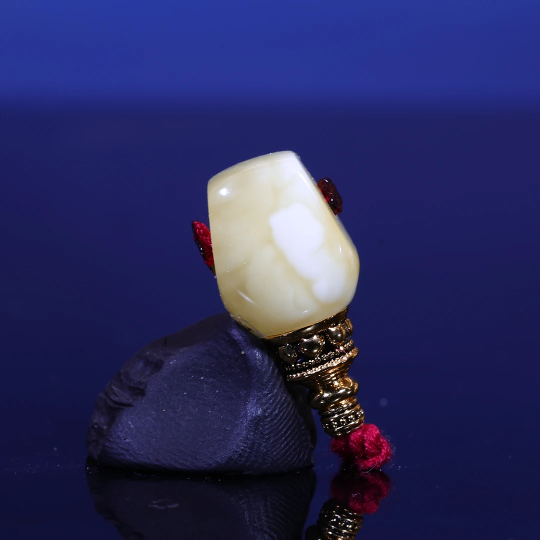 10m蜜蜡三通手工白蜡白花马蹄斜切大肠分体三通佛头蜜蜡配饰c984