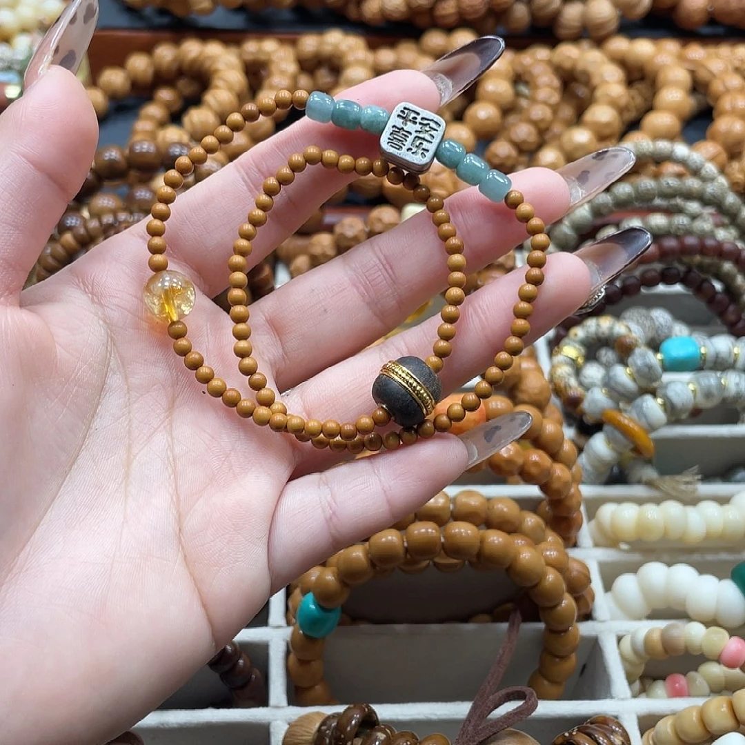 猴头核桃吊坠猴头圆珠卡3咪双圈手串