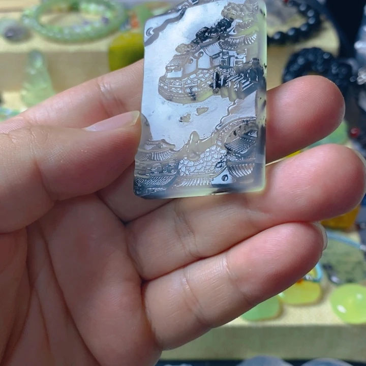 蛇纹石玉合金颈饰