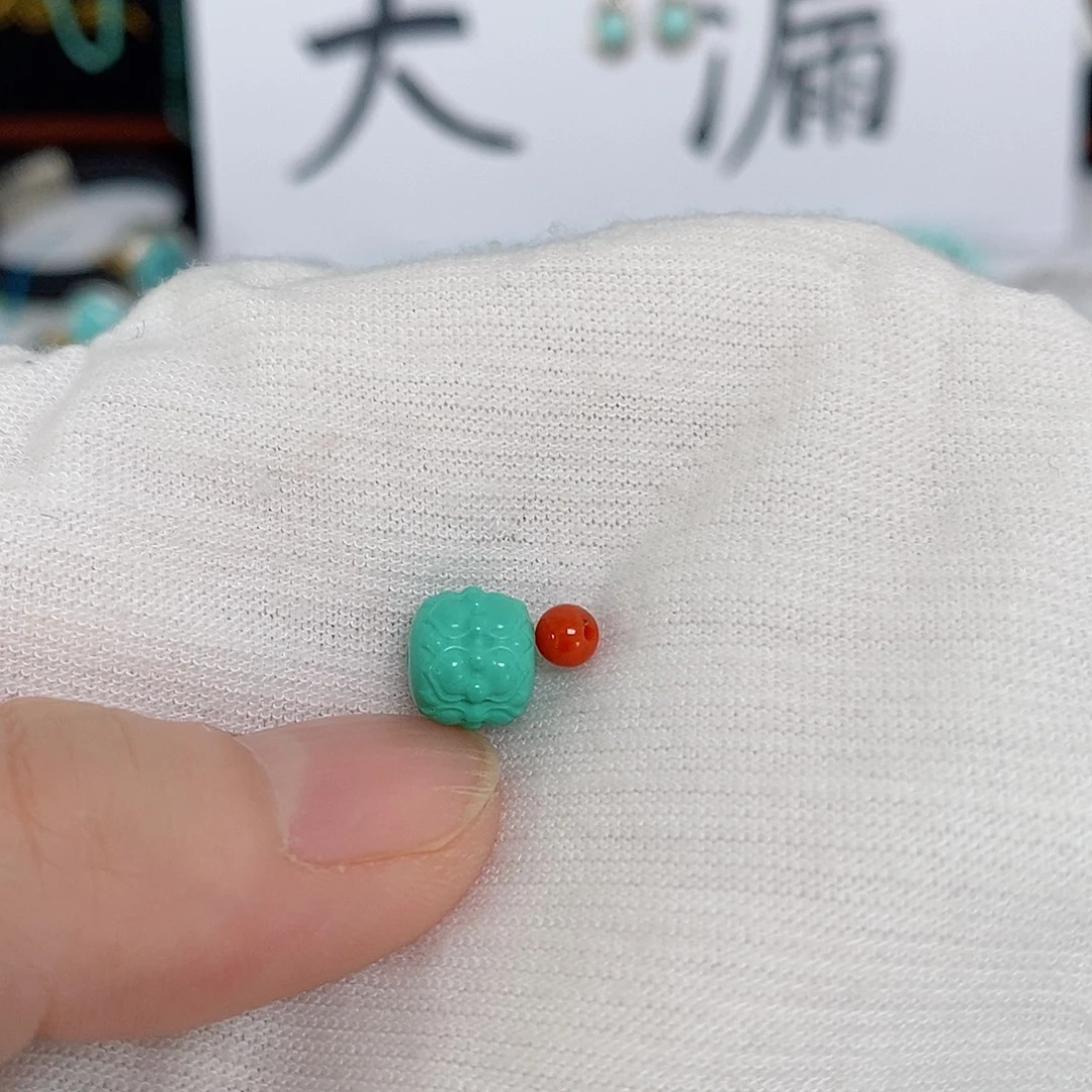 未镶嵌南红玛瑙珠宝奇石