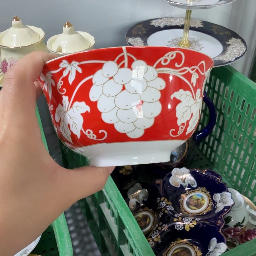 瓷片陶瓷2只…………………………