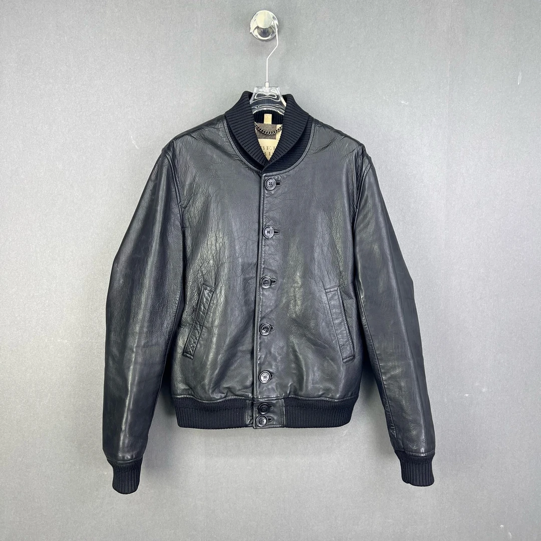 99新 BURBERRY/博柏利 M码/黑色小牛皮扭扣休闲夹克/12085216