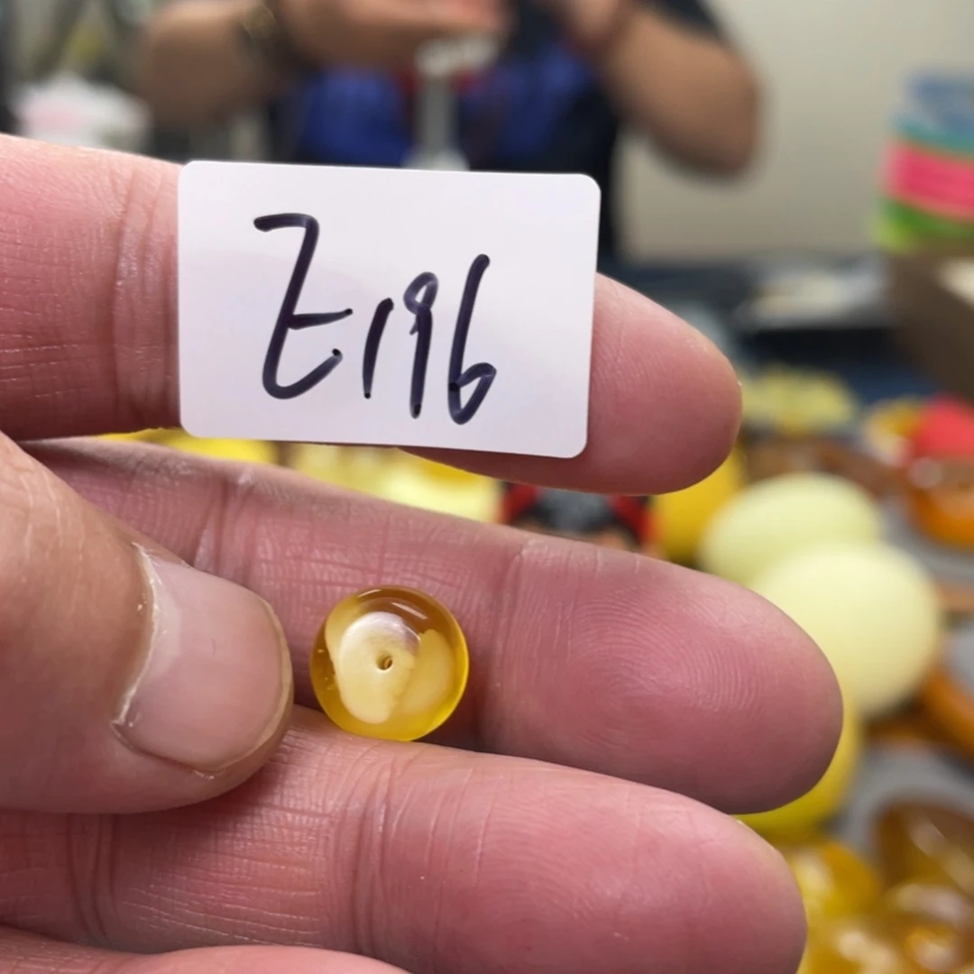 手链琥珀未镶嵌多样性发，发其中一件