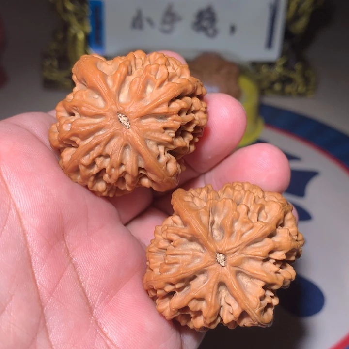 文玩核桃吊坠秦闷39肚41