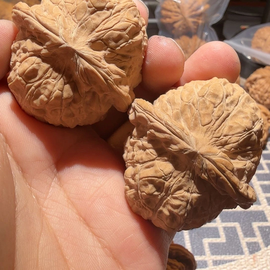 文玩核桃吊坠拿**铁南瓜