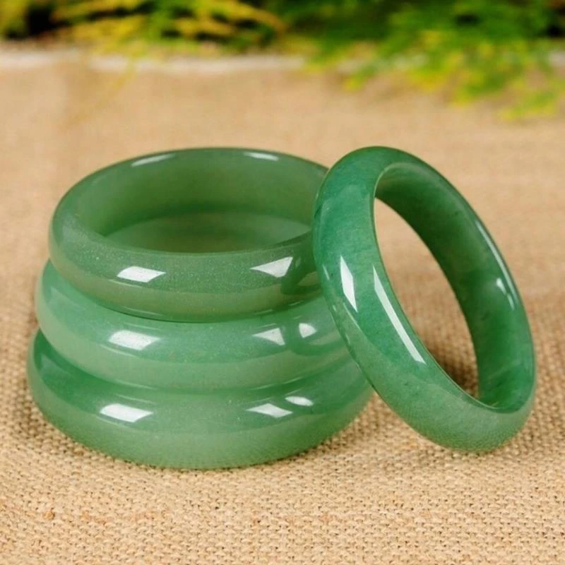 天然A货玉石手镯东陵玉手镯菠菜绿手镯子满绿色手环 多样性发其一