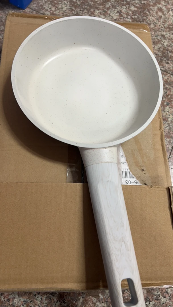 恩熙甄选，麦饭石平底锅