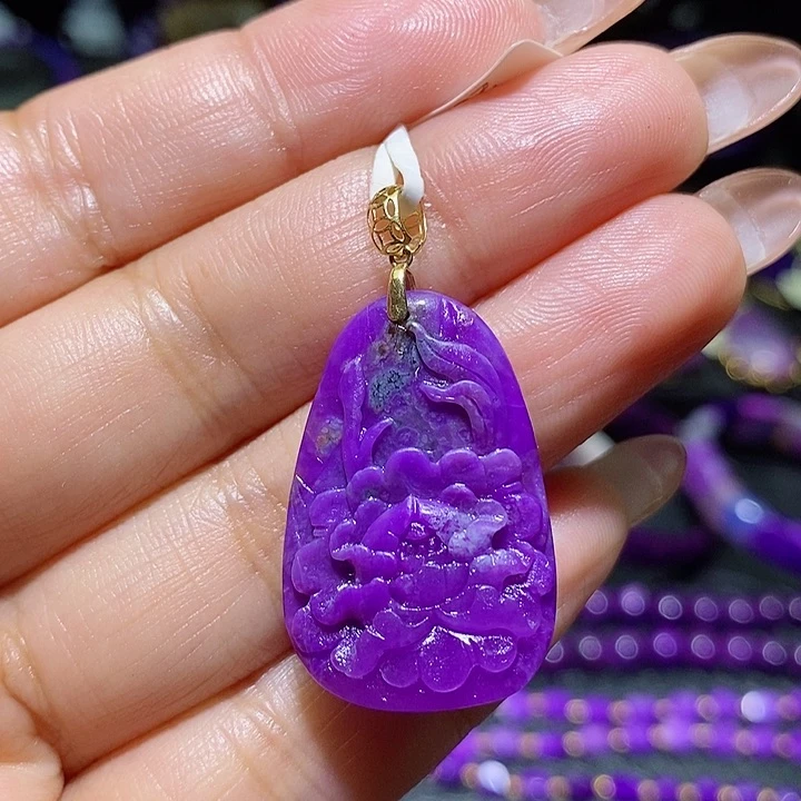 苏纪石（舒俱来）吊坠18K金镶嵌