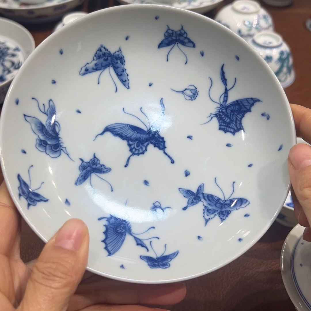 青花蝴蝶壶承16厘米