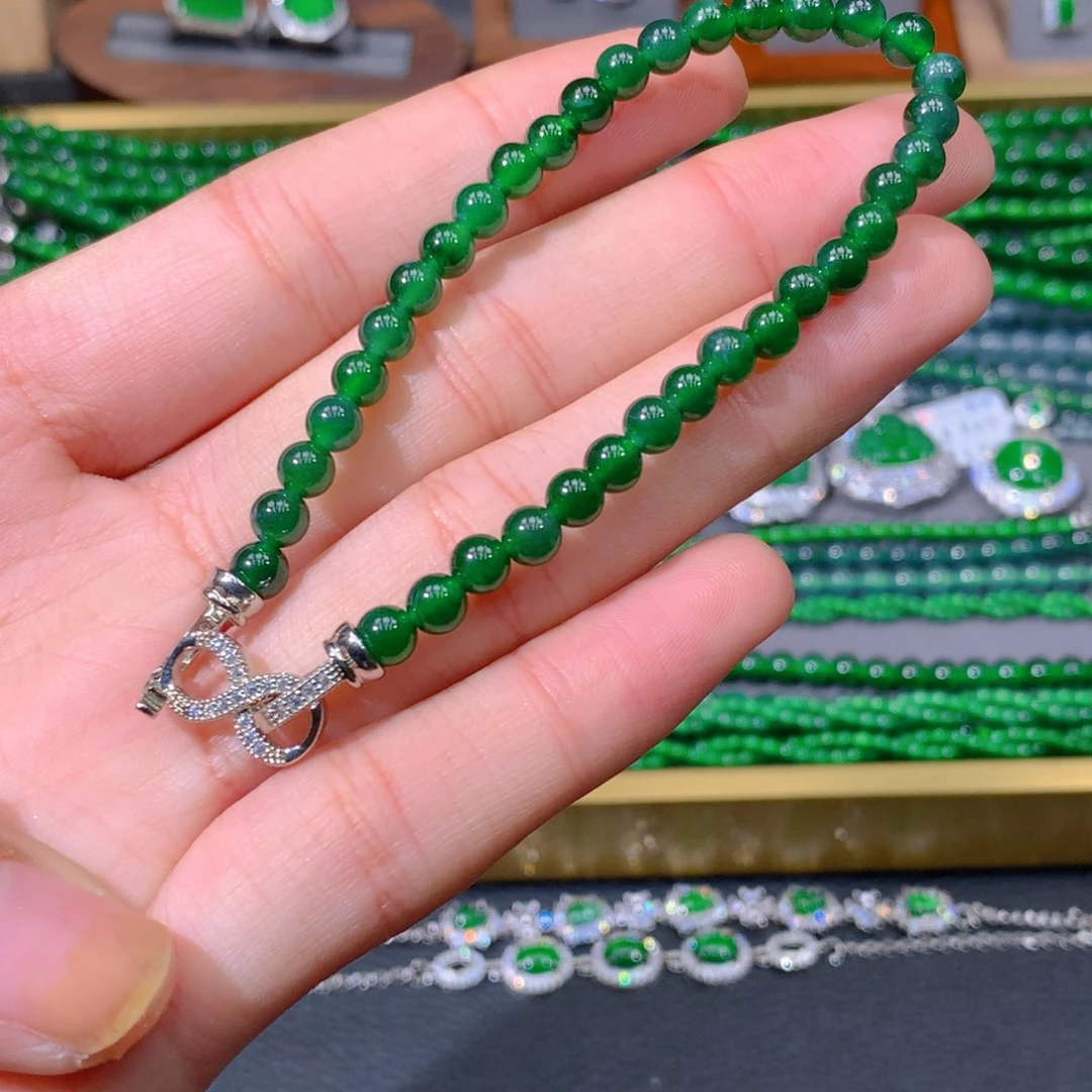 翡翠手链未镶嵌天然翡翠