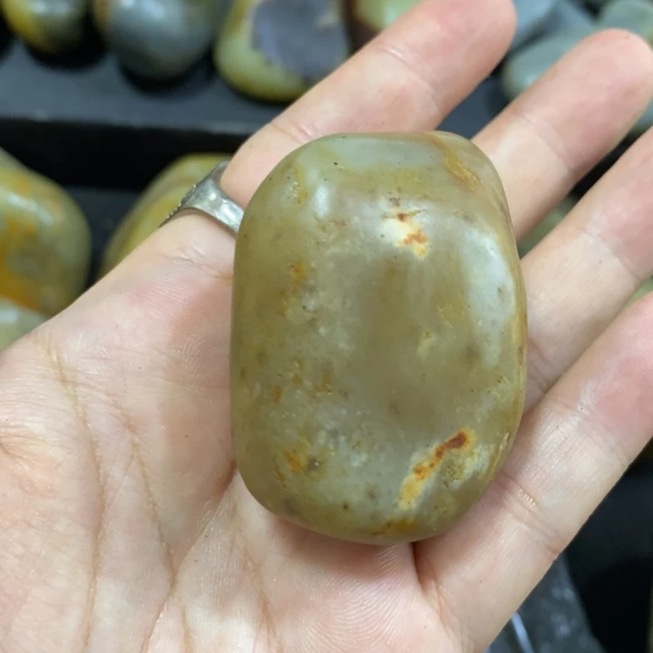 和田玉（糖玉）未镶嵌挂件