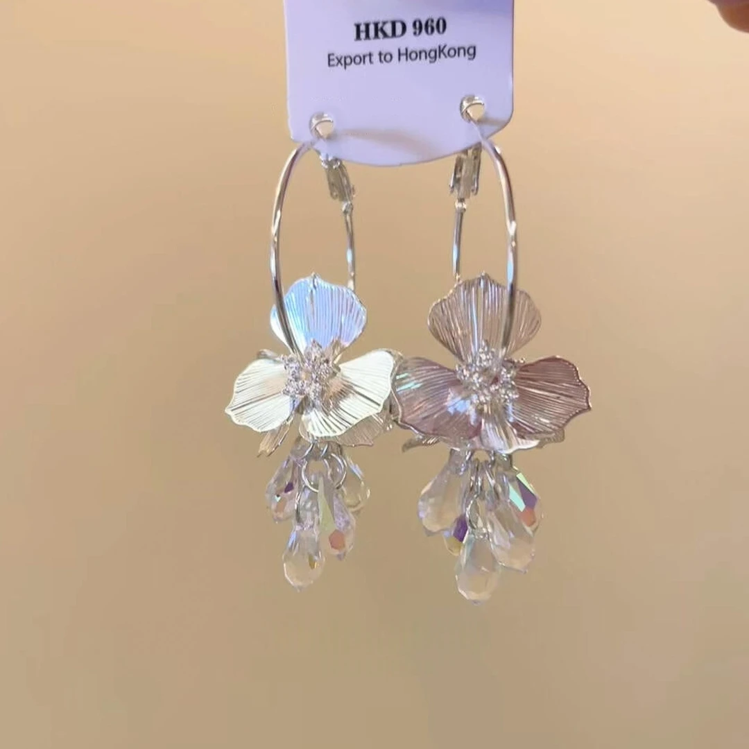 铜合金耳饰 银色花朵锆石耳环女时尚百搭轻奢小众高级感气质耳饰