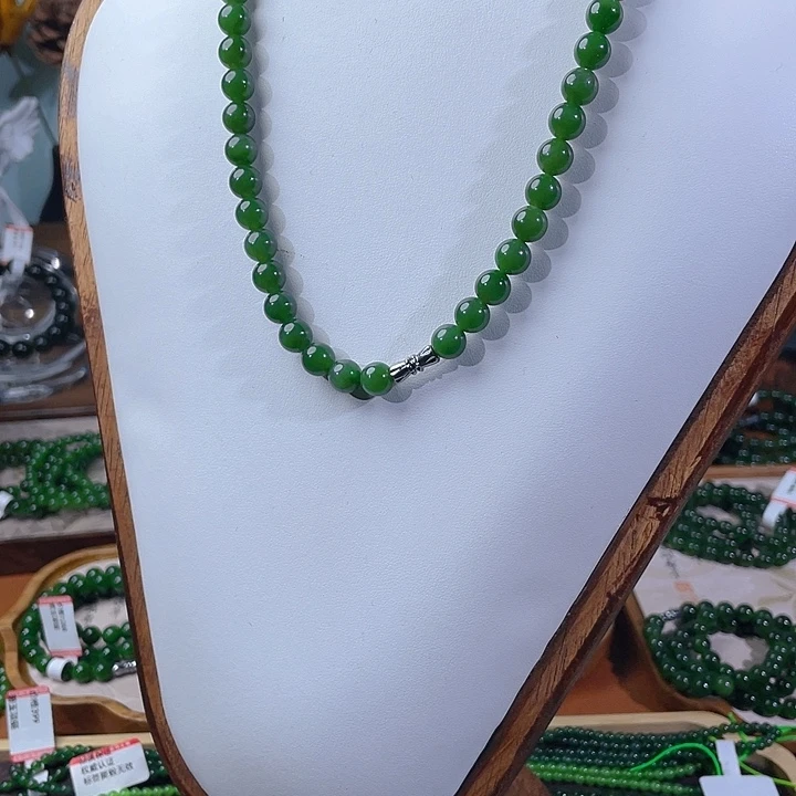 和田玉（碧玉）未镶嵌颈饰8