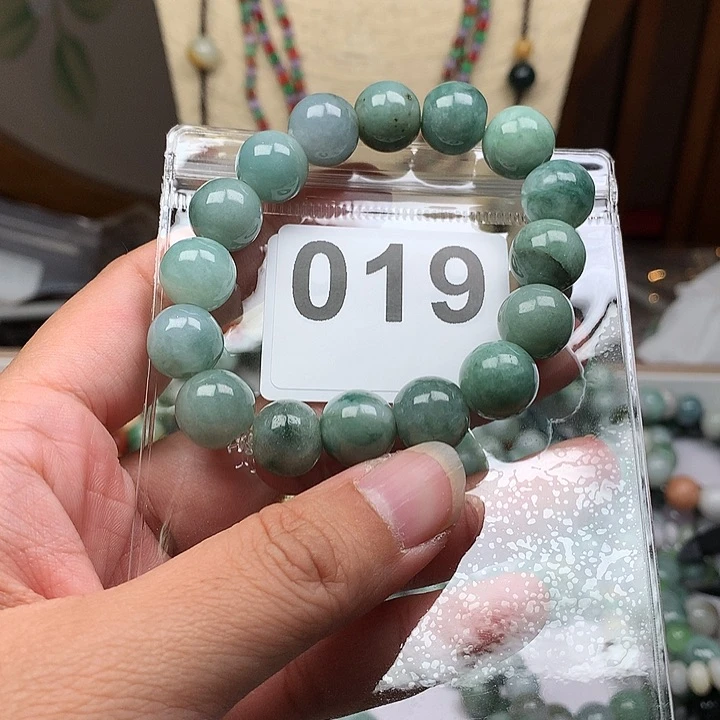 翡翠颈饰未镶嵌S***y翡翠