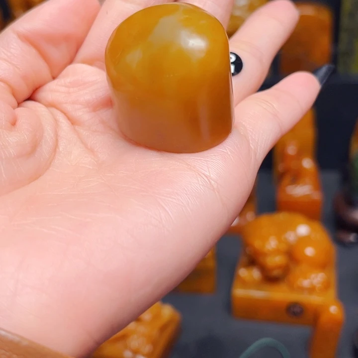 田黄石石雕石雕石雕