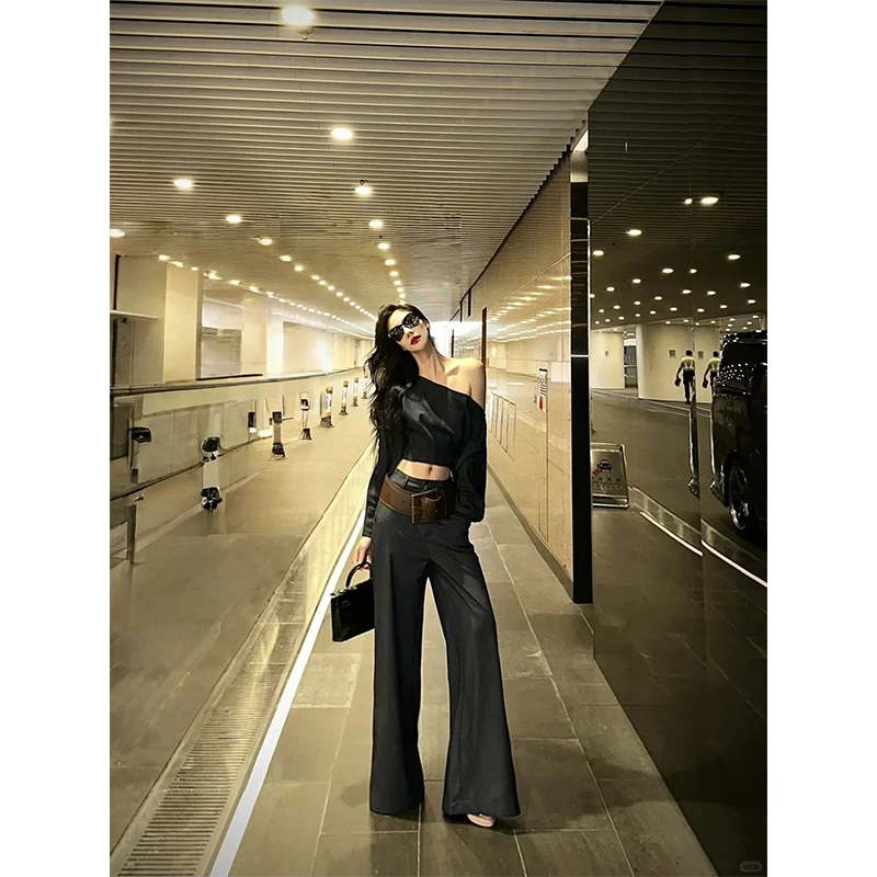 简约慵懒风穿搭一整套修身百搭斜肩长袖上衣宽松复古休闲长裤套装