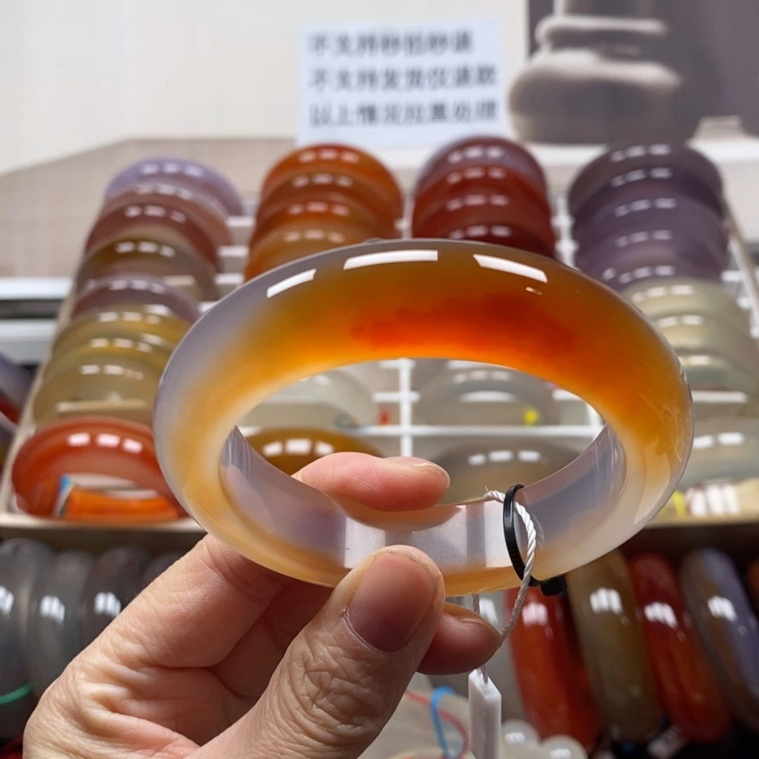 玛瑙/玉髓未镶嵌手镯