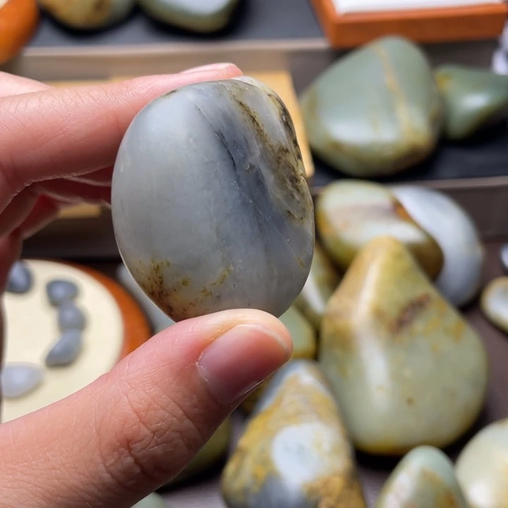 和田玉未镶嵌颈饰7