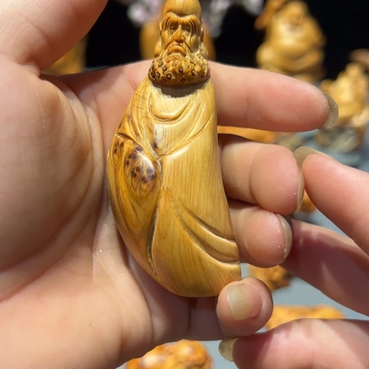 柏木（崖柏）点点关注