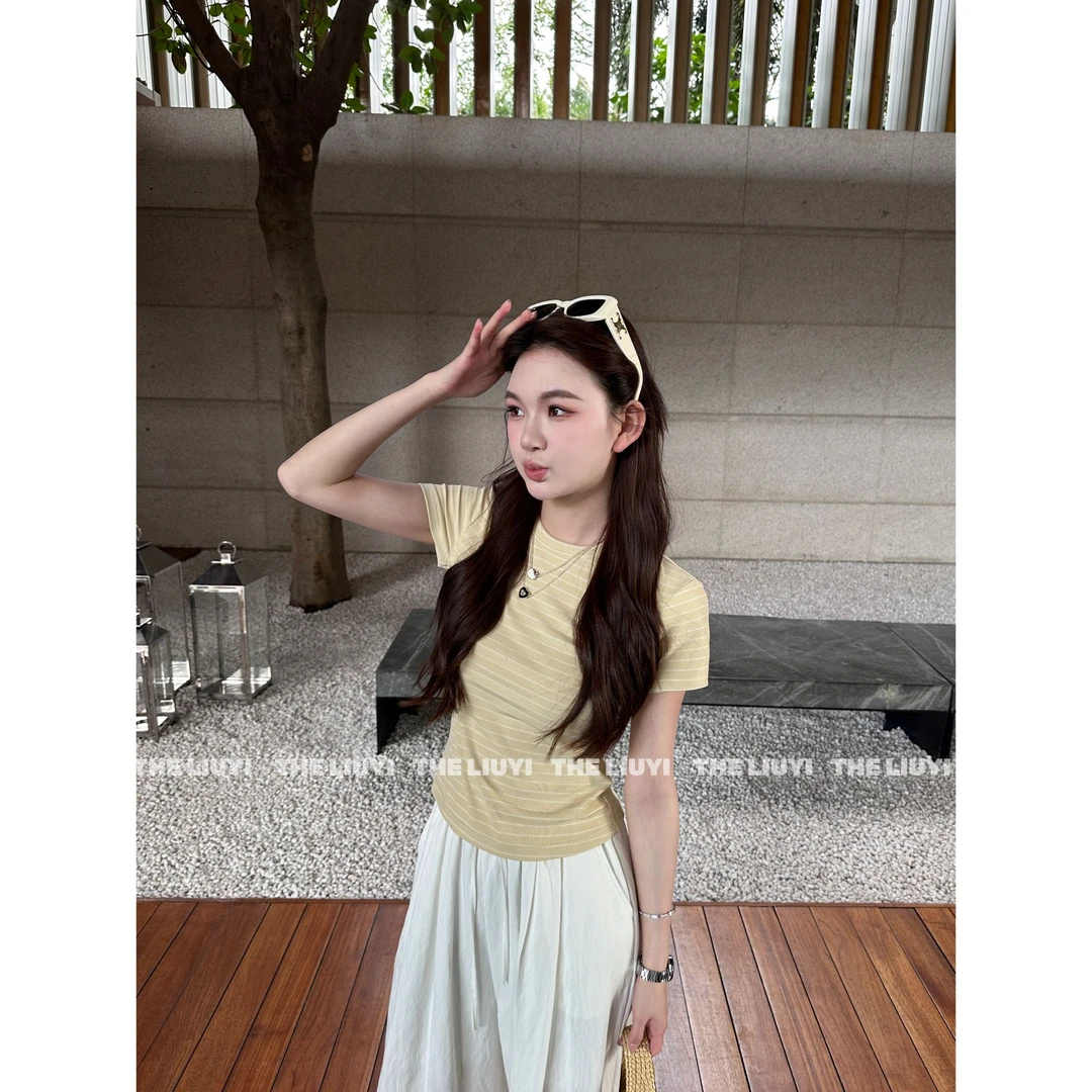 【LIUYI】撞色条纹圆领T恤上衣51046