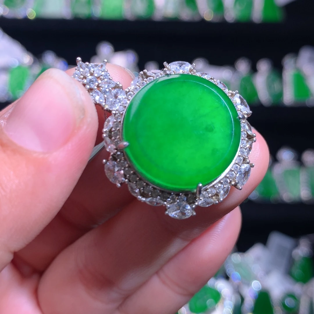 【闪购商品】颈饰银S925镶嵌翡翠天然翡翠