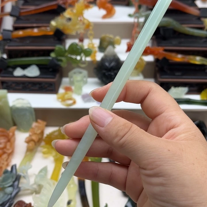 蛇纹石玉未镶嵌岫玉发簪