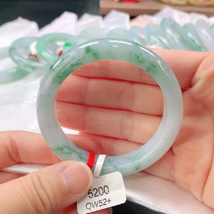 未镶嵌手镯翡翠缅甸A货翡翠手镯