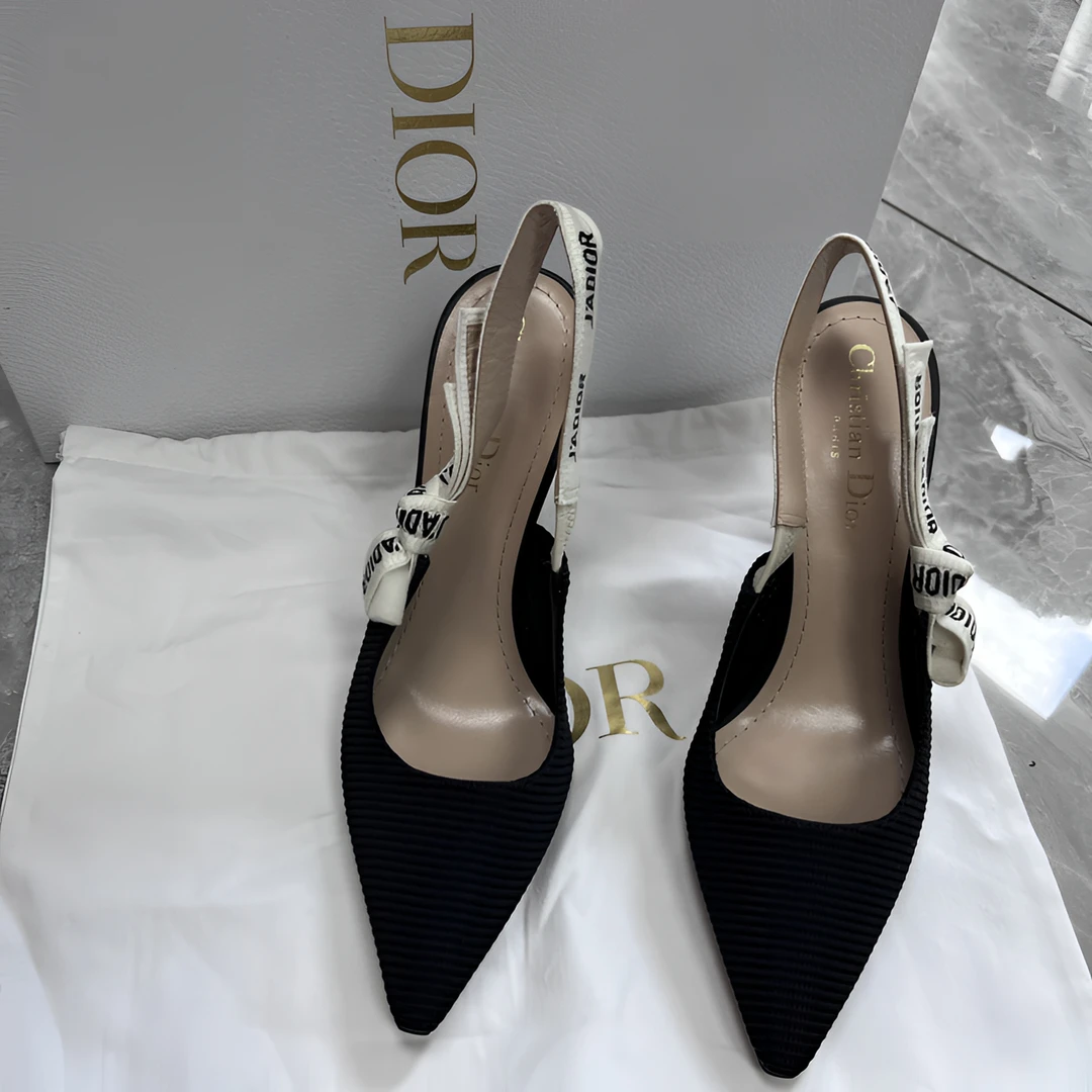 99新 DIOR/迪奥 36.5码！迪奥小猫跟 黑色高跟鞋