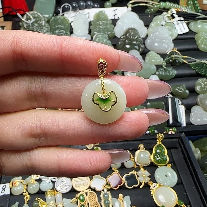 和田玉银S925镶嵌颈饰