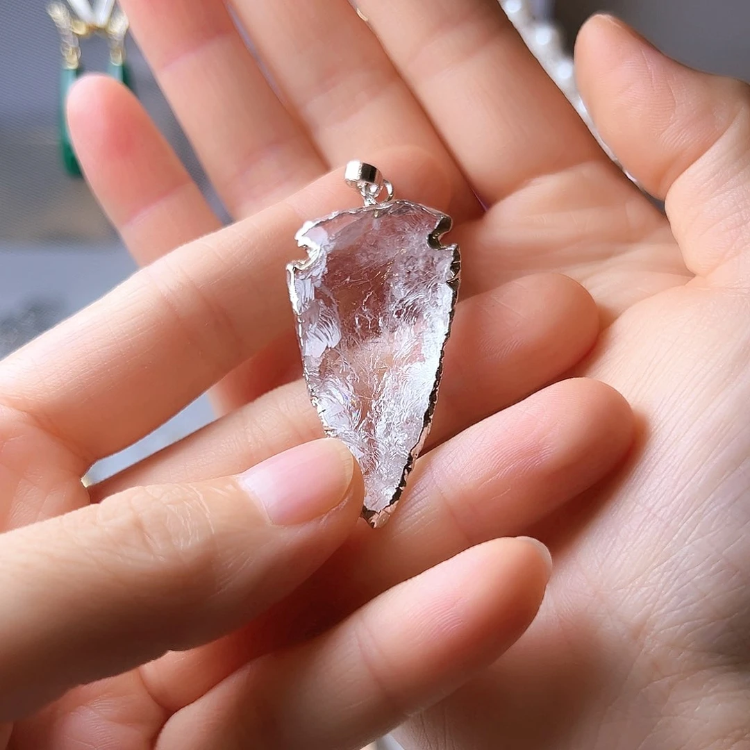 未镶嵌颈饰水晶不退不换不退运费