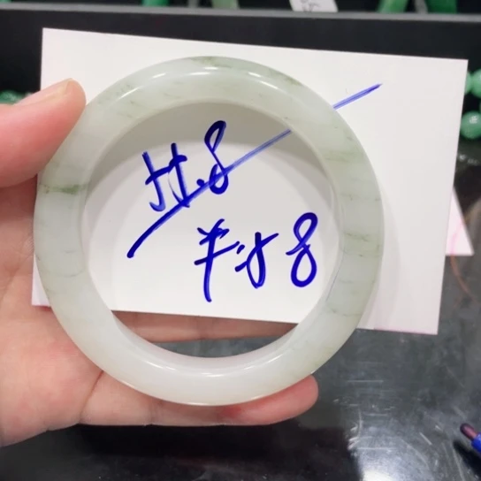 石英质玉（天山翠）未镶嵌手镯