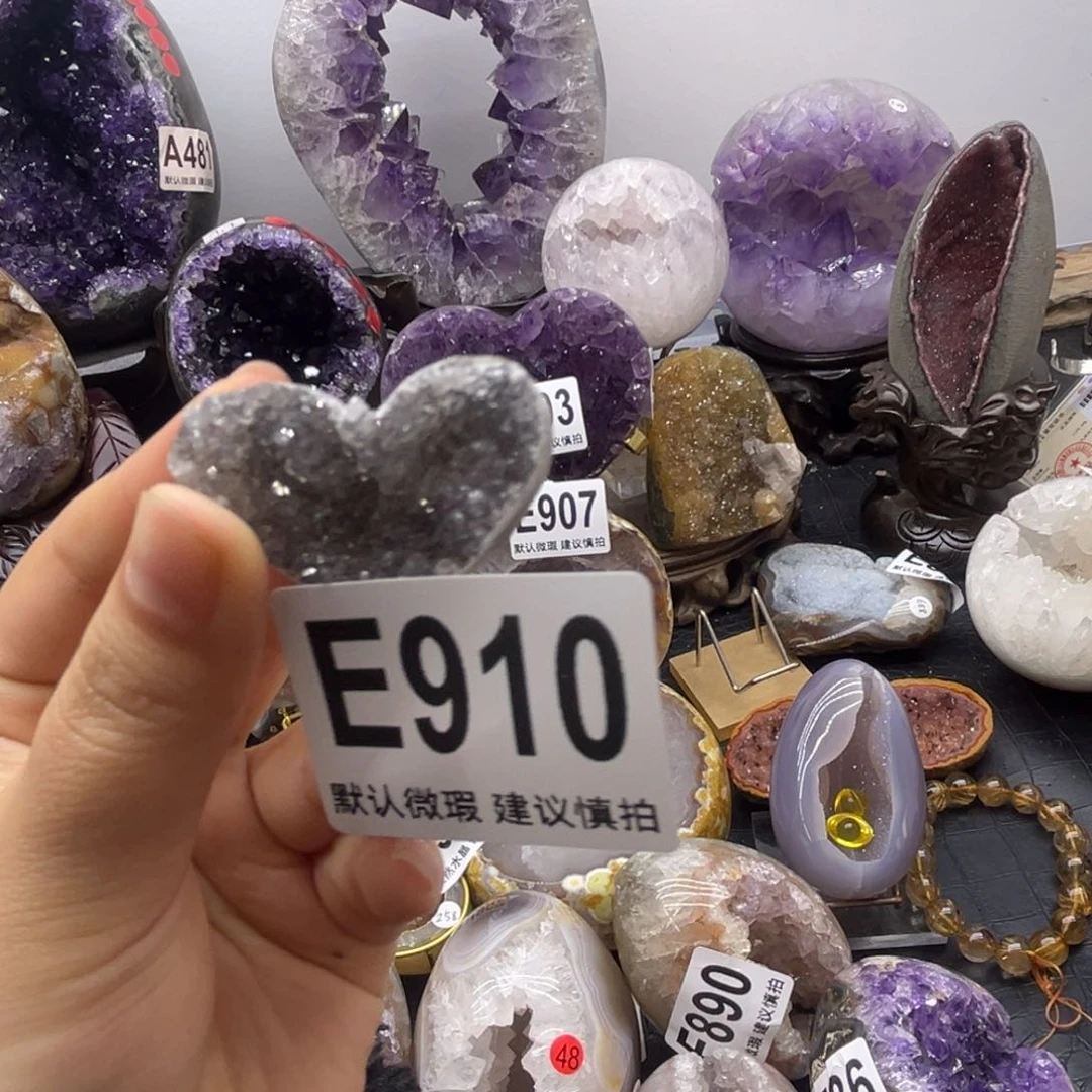 水晶大型摆件（非配饰）未镶嵌