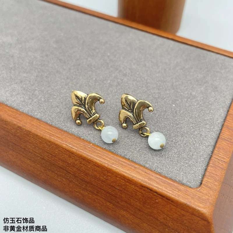铜合金 树脂 仿珍珠 Mori耳钉 MR278