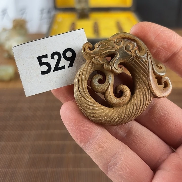 未镶嵌和田玉挂件